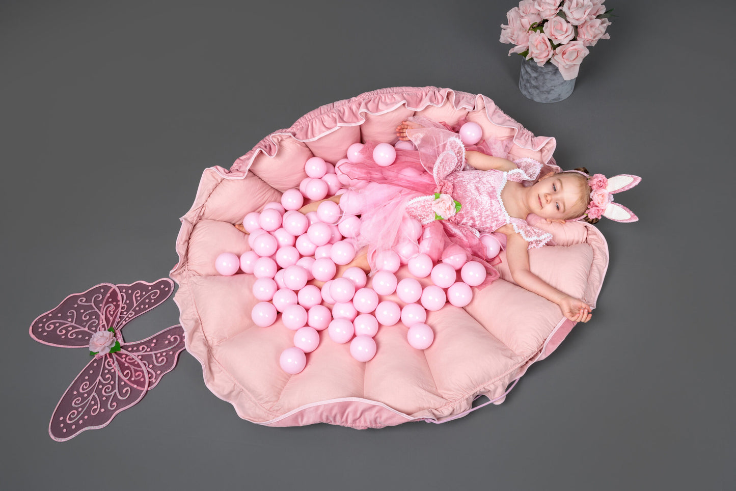 MeowBaby® Flower -leikkimatto palloilla - vaaleanpunainen